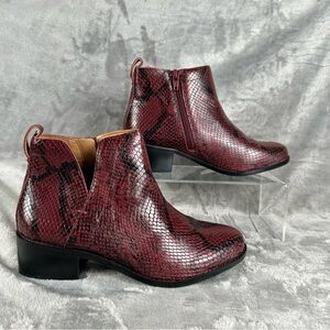 Vionic Ankle Boots Women 7 Red Clara Boa Snakeskin Embossed‎ Leather Western EUC